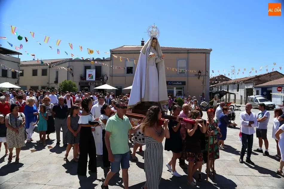 Foto 7 - Fervor a la Virgen de la Asunci&oacute;n en el d&iacute;a grande de las fiestas