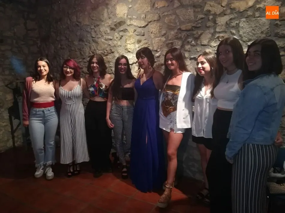 Foto 4 - Linares se sumerge en sus festejos con la elecci&oacute;n de la Reina y el preg&oacute;n