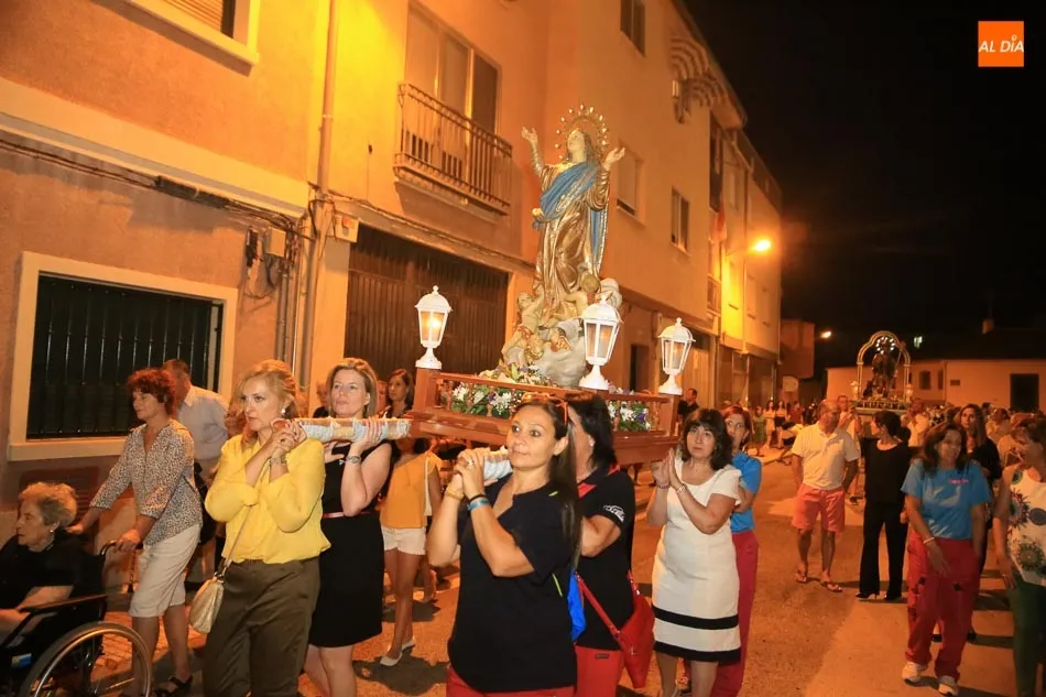 Foto 6 - Novena y procesi&oacute;n en la v&iacute;spera del d&iacute;a grande de las fiestas de Carbajosa
