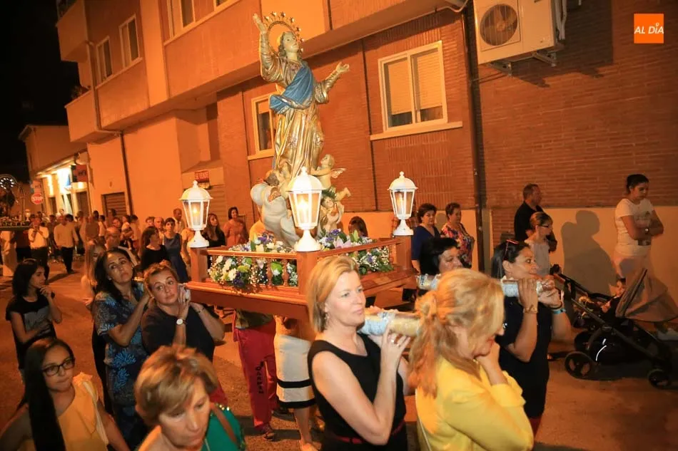 Foto 5 - Novena y procesi&oacute;n en la v&iacute;spera del d&iacute;a grande de las fiestas de Carbajosa