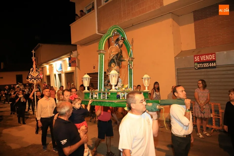 Foto 7 - Novena y procesi&oacute;n en la v&iacute;spera del d&iacute;a grande de las fiestas de Carbajosa