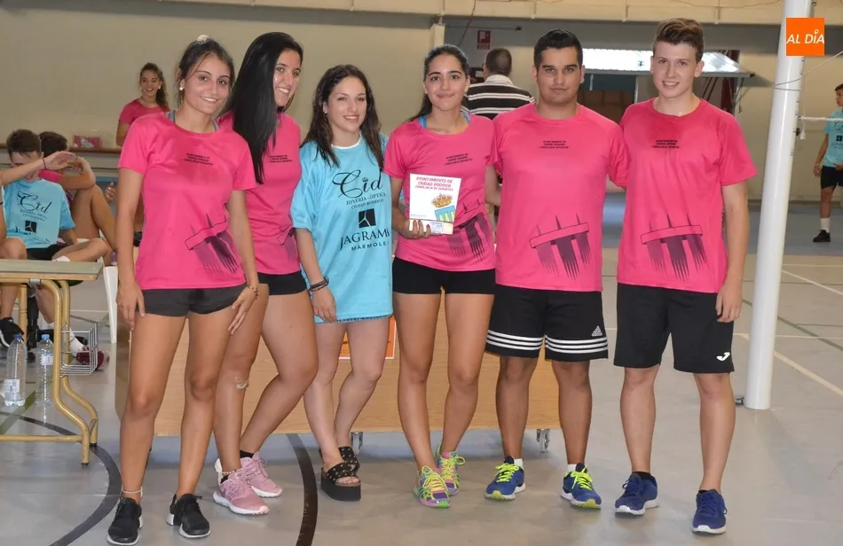Team Play se adjudica el novedoso Torneo de Voleibol Mixto  
