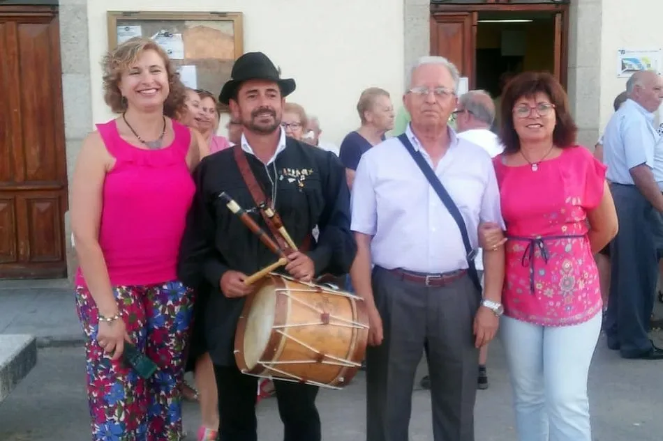 Foto 5 - Escribir el Abadengo: Novela, poes&iacute;a y acompa&ntilde;amiento musical de gaita y tamboril en Olmedo  