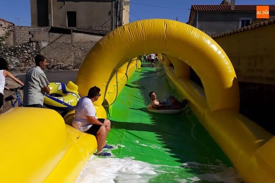 Foto 7 - En Olmedo de Camaces tambi&eacute;n disfrutan de fiestas de verano  