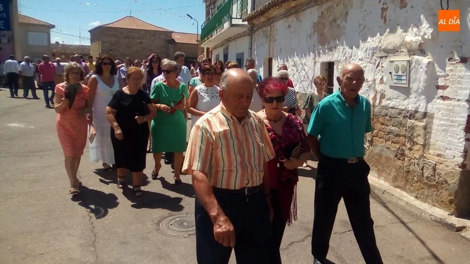 Foto 3 - Valdelosa se viste de gala para rendir homenaje a San Roque