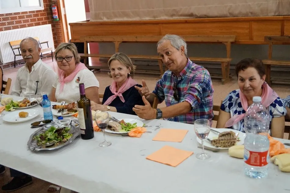 Foto 4 - Los quintos del 53 de El Cubo de Don Sancho celebran su &lsquo;jubilaci&oacute;n&rsquo; por todo lo alto