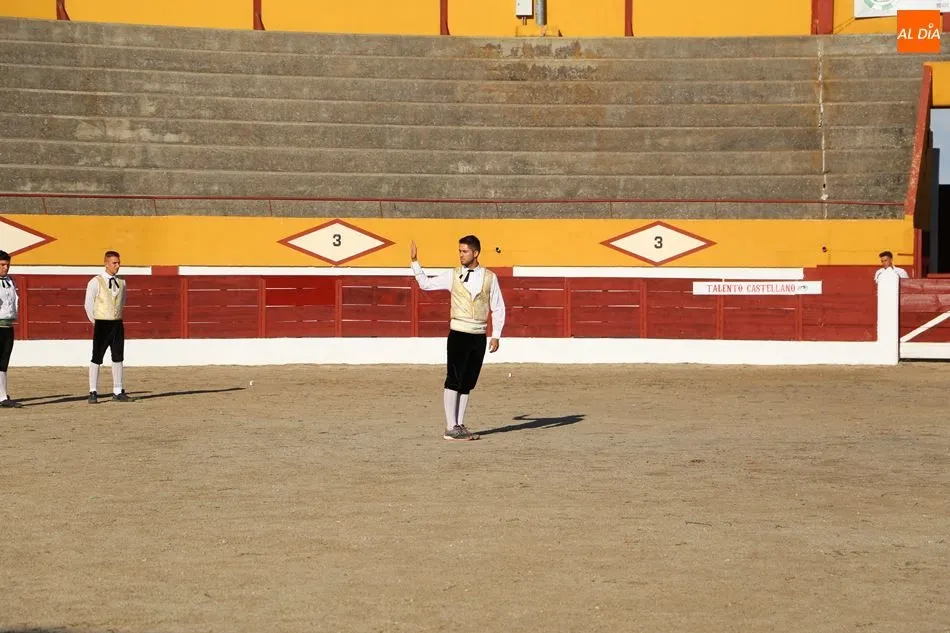 Foto 5 - David S&aacute;nchez vence en el concurso de cortes de Babilafuente