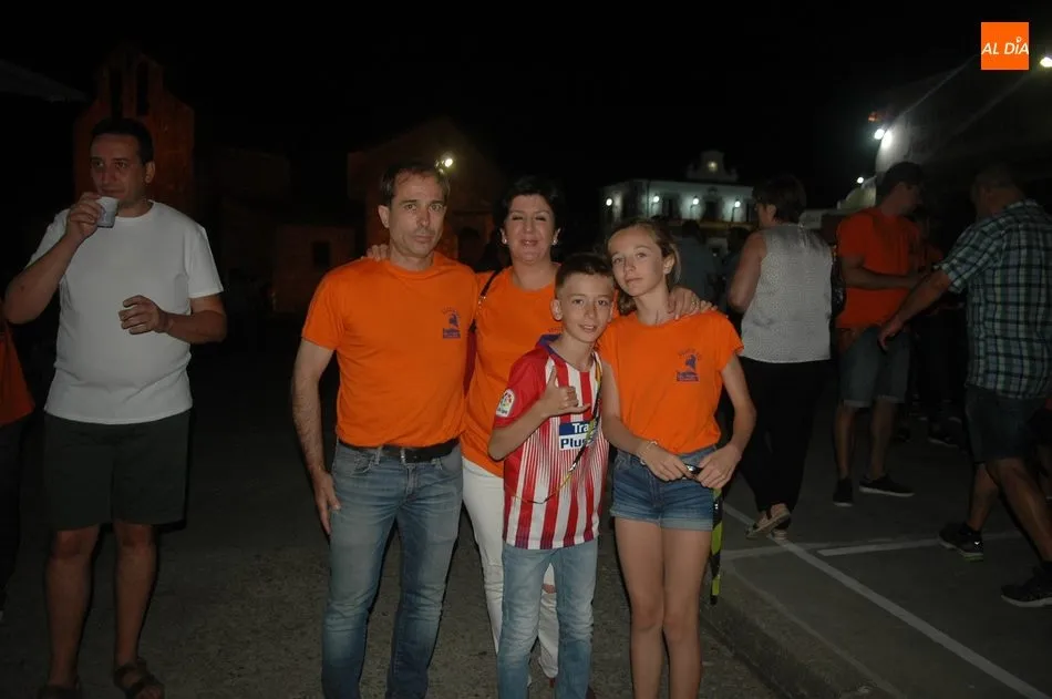 Foto 3 - Nuria Mart&iacute;n Ramos reina ya en las fiestas de Cip&eacute;rez  