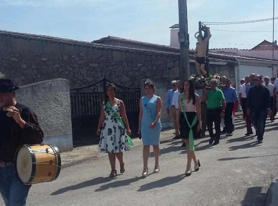 Foto 6 - San Sebasti&aacute;n vuelve a procesionar en agosto  