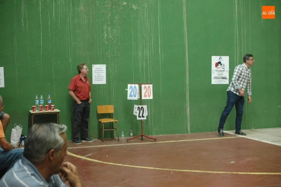 Foto 2 - Excelente&nbsp;tarde de pelota en Vitigudino  