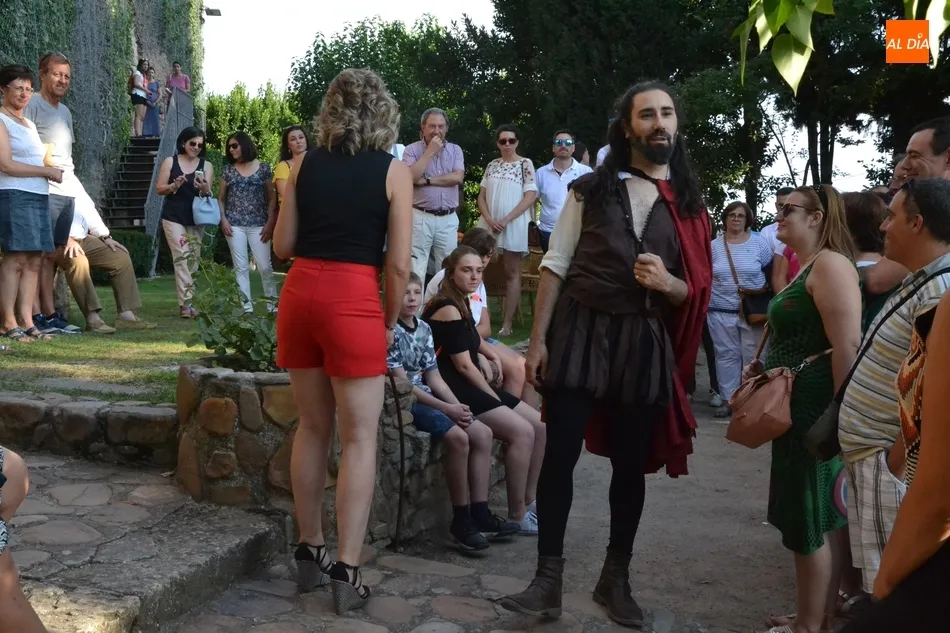 Foto 11 - Las visitas teatralizadas al Parador se desbordan  