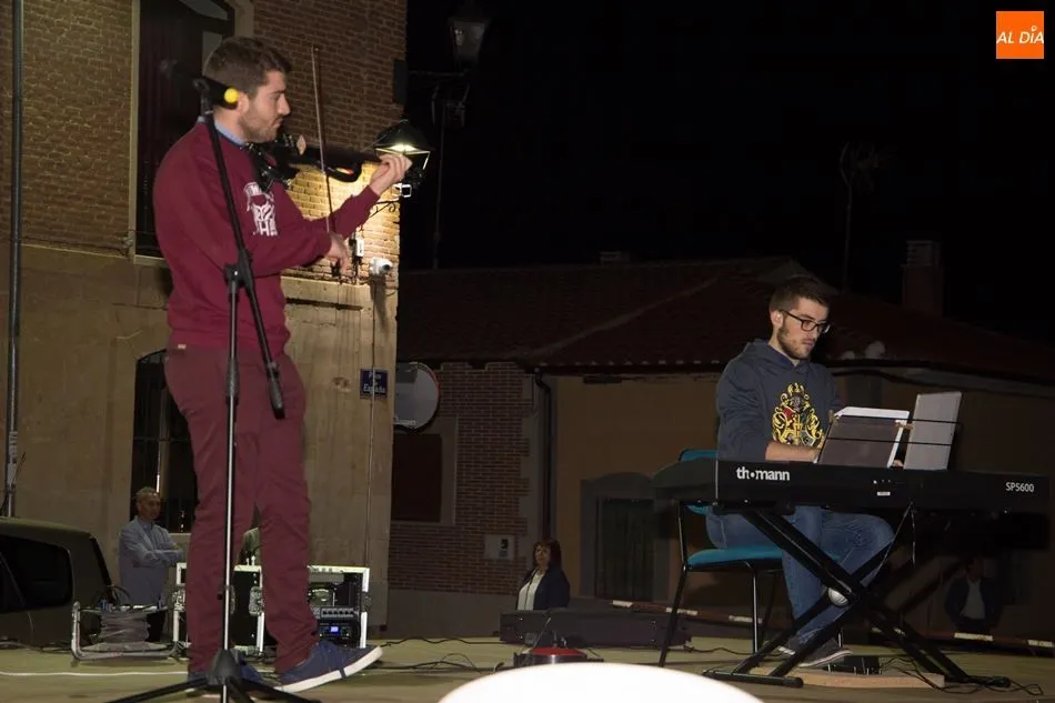 Foto 5 - El concierto de Diego y Miguel Pinto concluye el &lsquo;D&iacute;a del Ni&ntilde;o&rsquo;