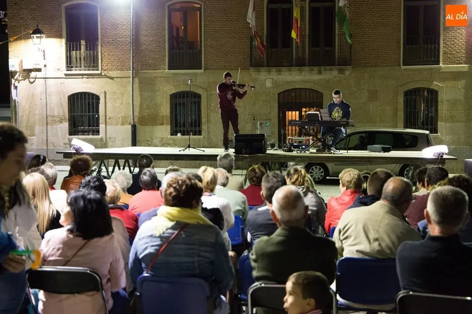 Foto 2 - El concierto de Diego y Miguel Pinto concluye el &lsquo;D&iacute;a del Ni&ntilde;o&rsquo;