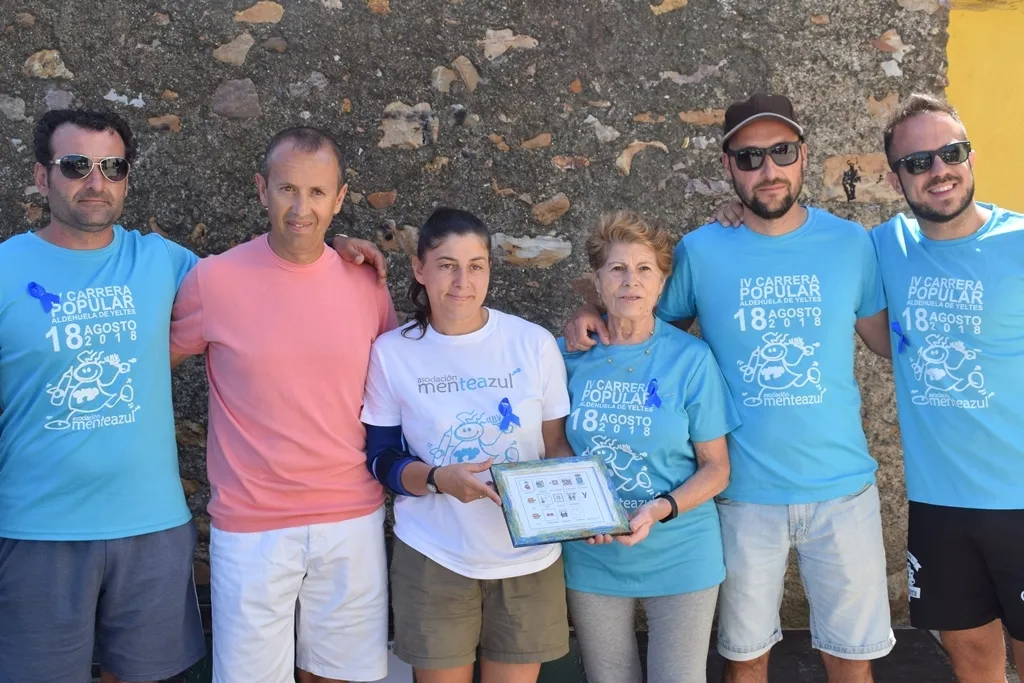 Foto 2 - Alejandro Jim&eacute;nez e Irene Mancebo triunfan entre la marea azul en Aldehuela de Yeltes  