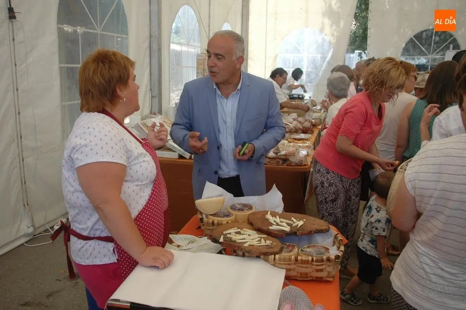 Foto 9 - Buena acogida de la III Feria de las Tradiciones de Bogajo  