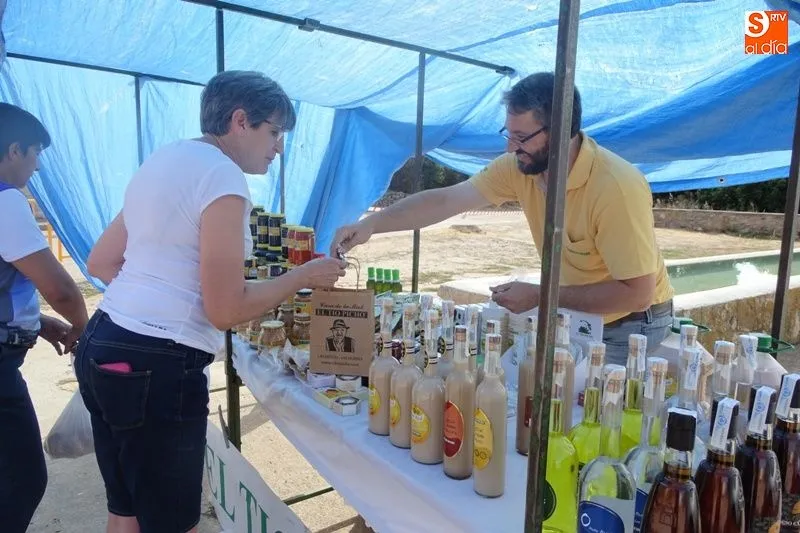 Los asistentes pudieron adquirir productos artesanales