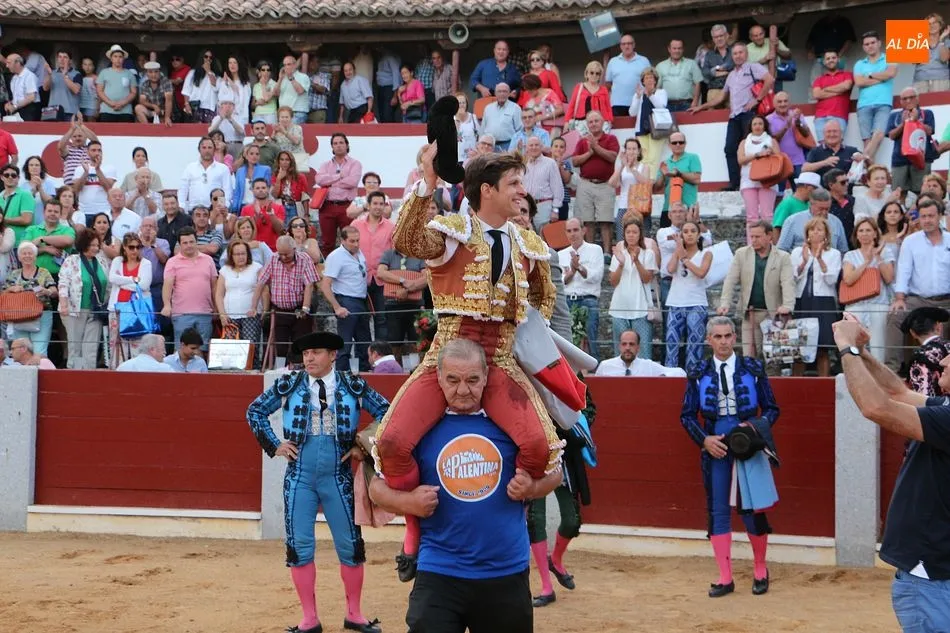Foto 6 - El Juli y Diego Ventura deleitan al p&uacute;blico en Guijuelo