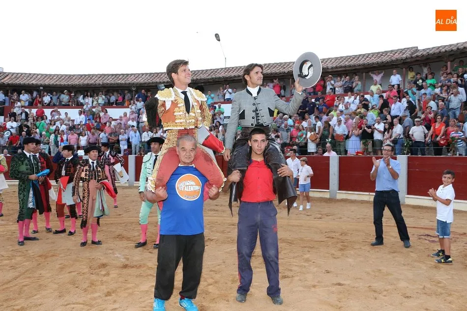 Foto 4 - El Juli y Diego Ventura deleitan al p&uacute;blico en Guijuelo