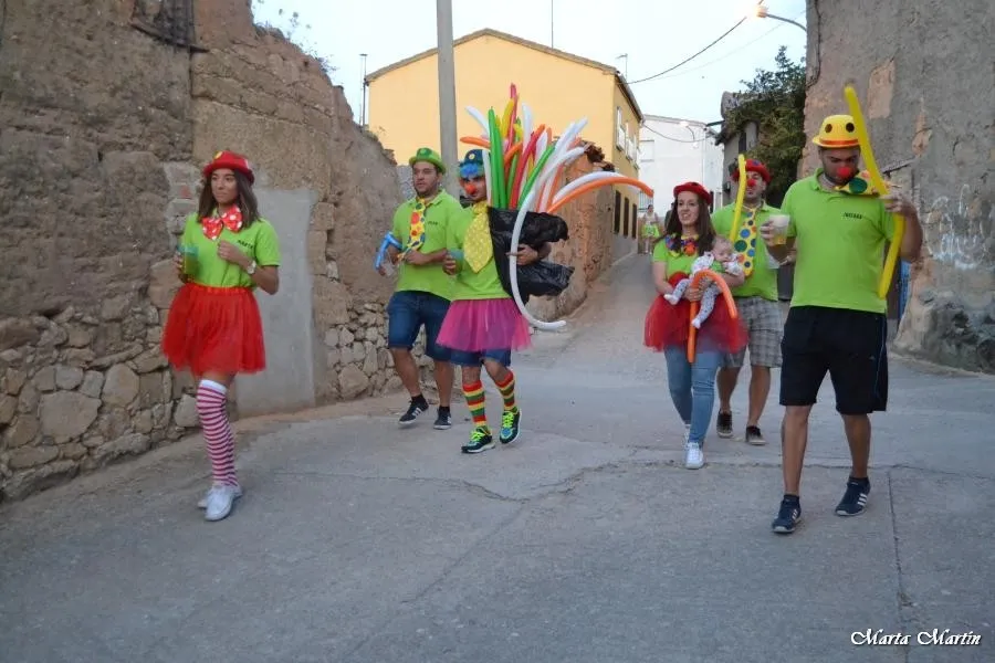 Foto 5 - Las pe&ntilde;as, protagonistas del segundo d&iacute;a de fiestas