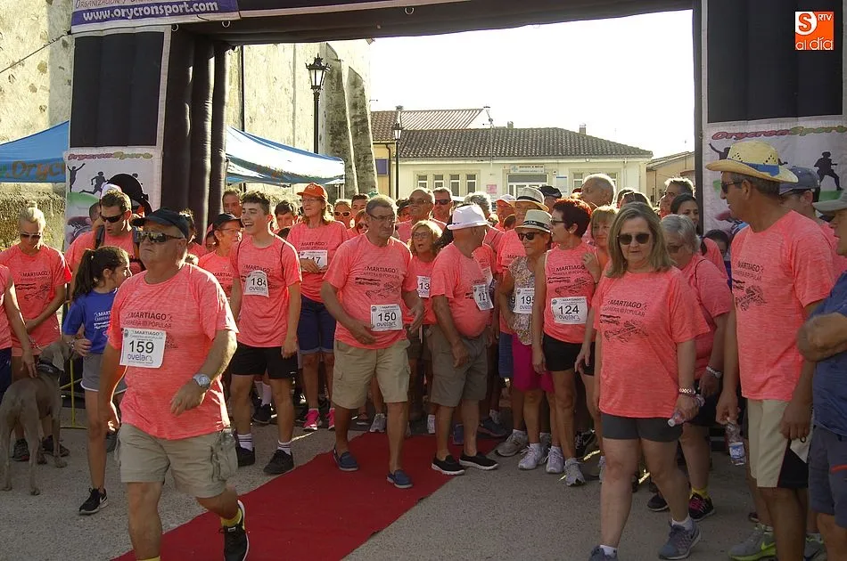Foto 6 - Javier Aznar y M&oacute;nica Reverte se imponen en la exitosa VII Carrera Popular de Martiago  