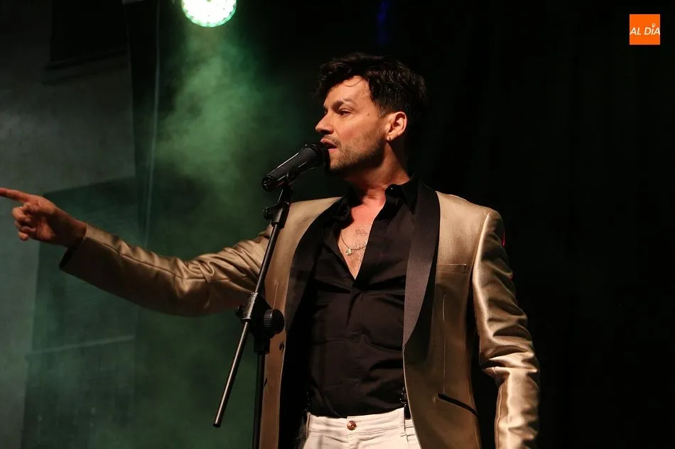 Foto 8 - Noche de estrellas de la canci&oacute;n para despedir los conciertos