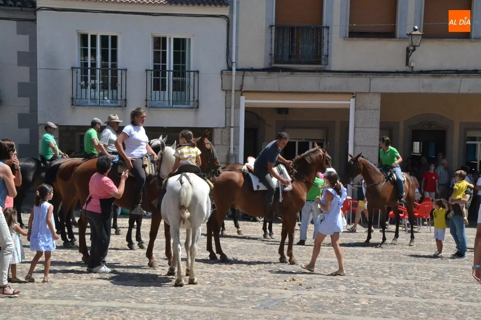 Foto 3 - Sabor a pura tradici&oacute;n en la emblem&aacute;tica Feria de San Bartolom&eacute;  