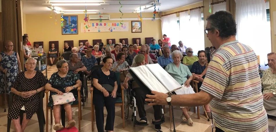 Foto 11 - La Residencia Caracillo festeja su 18&ordm; cumplea&ntilde;os  