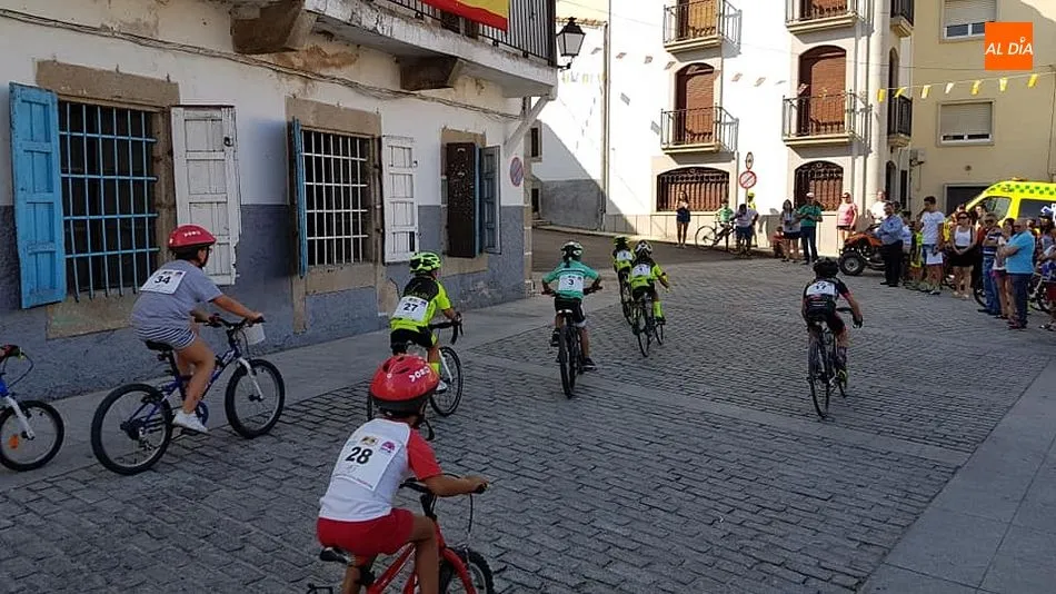 Foto 2 - &Eacute;xito de la tercera Copa de Escuelas