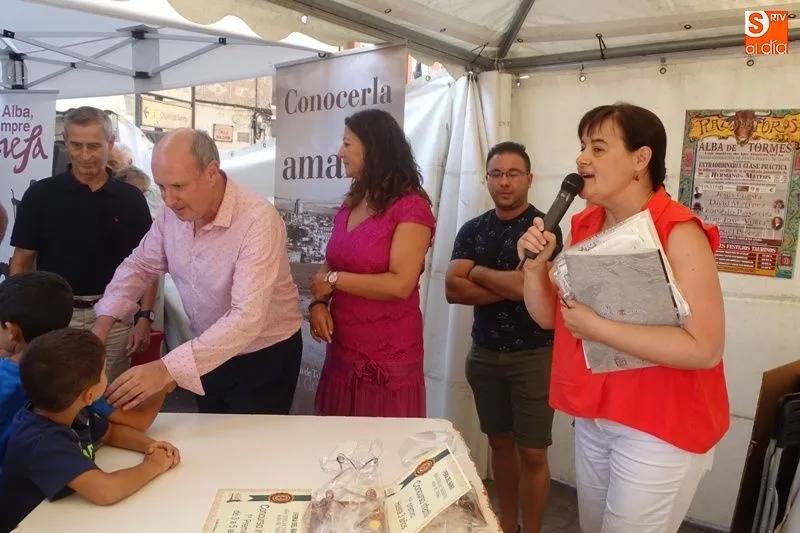 Foto 2 - Premiados en los concursos de la I Feria del Barro  