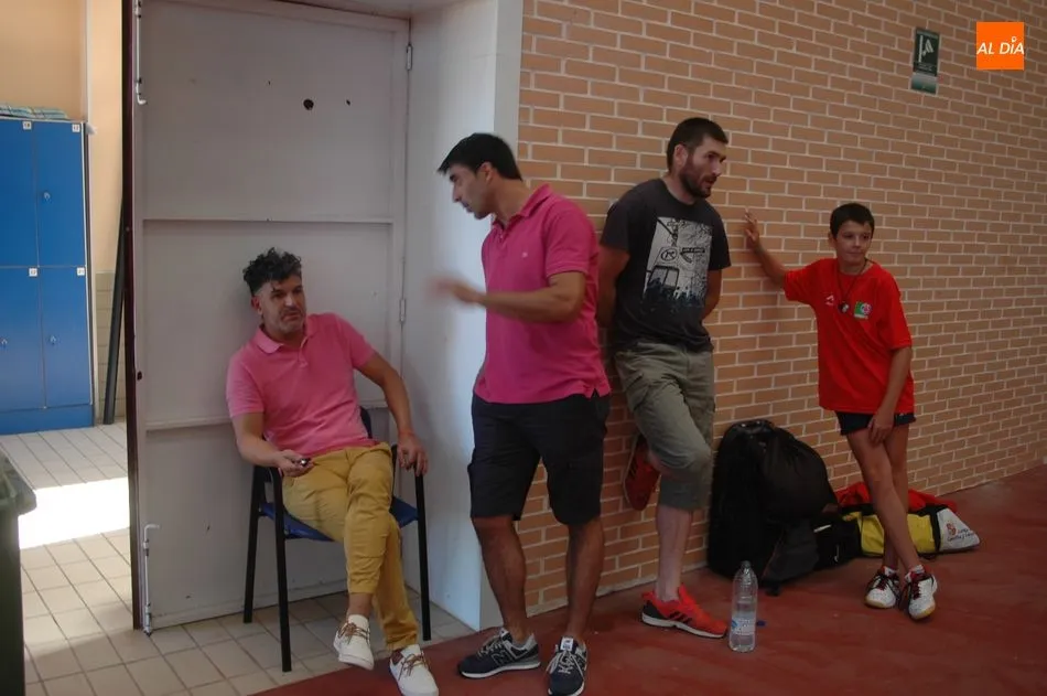 Foto 9 - La pelota a mano protagoniza una nueva jornada festiva en Sard&oacute;n de los Frailes  