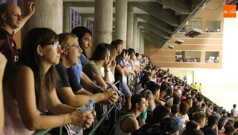 Foto 7 - Construcciones Alfayate se lleva el torneo &lsquo;32 horas de f&uacute;tbol sala&rsquo;