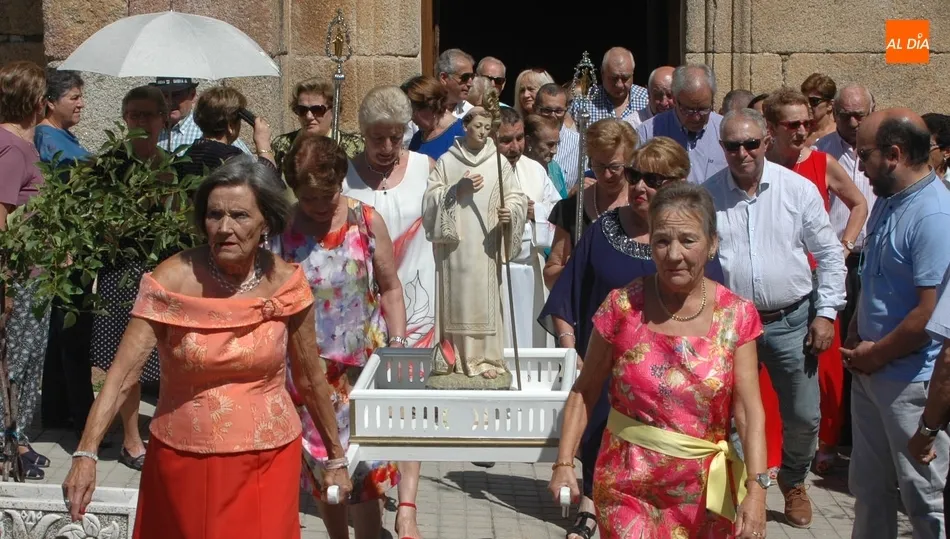 Como cada año, los vecinos fueron fieles a la cita con San Bernardo el 20 de agosto / SILVESTRE