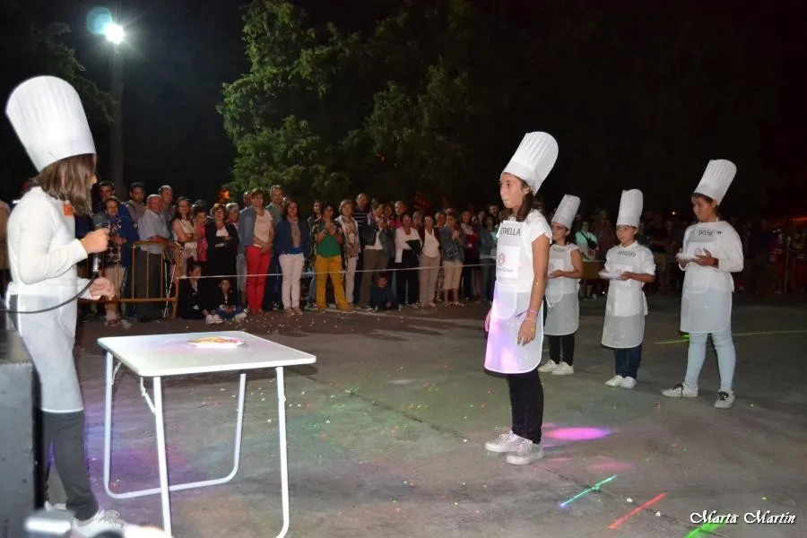 Foto 2 - Las fiestas mantienen el ritmo con deporte y concurso de disfraces