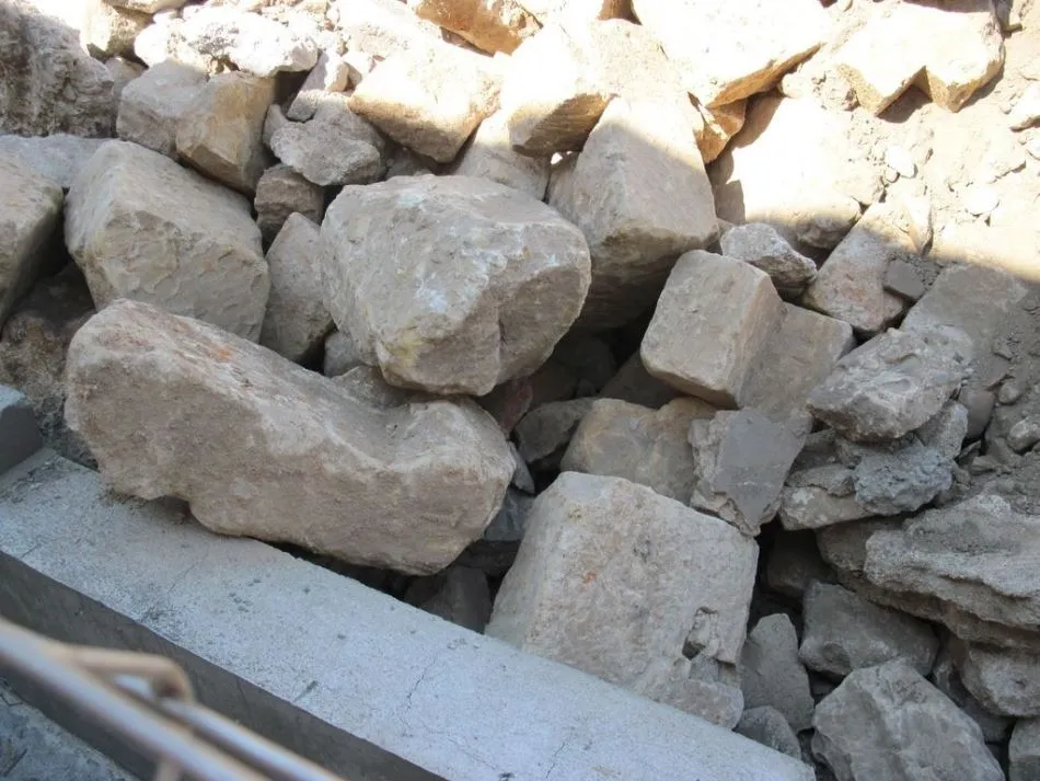 Foto 5 - La existencia de restos arquitect&oacute;nicos de inter&eacute;s podr&iacute;a paralizar las obras de la plaza de los ...