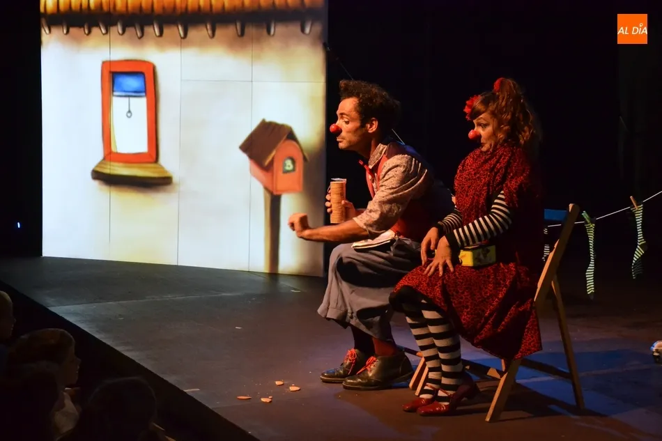 Foto 9 - Potente estreno absoluto de Clownbatientes con el sinsentido de las guerras como eje  