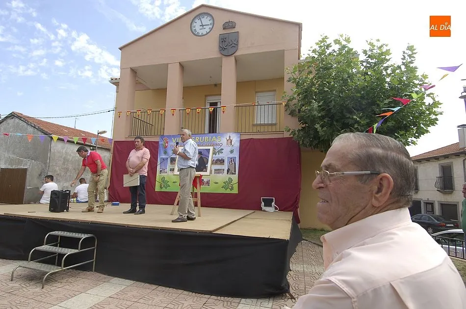 Foto 7 - Villasrubias homenajea a todos aquellos que tuvieron que emigrar de la localidad  
