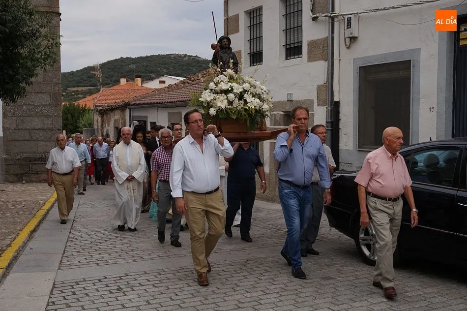 Los mayores ledradenses celebran a San Roque