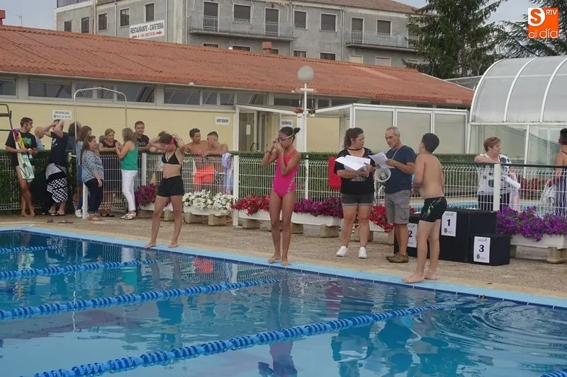 Foto 3 - Alba de Tormes celebra con &eacute;xito el decimosexto campeonato de nataci&oacute;n  