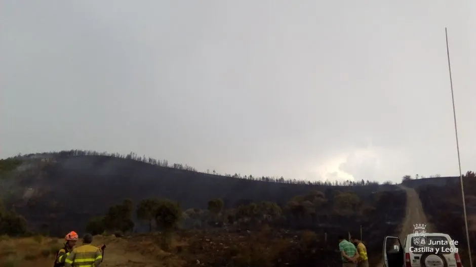 Imagen del incendio de Serradilla del Llano tomada por los equipos de la Junta de Castilla y León