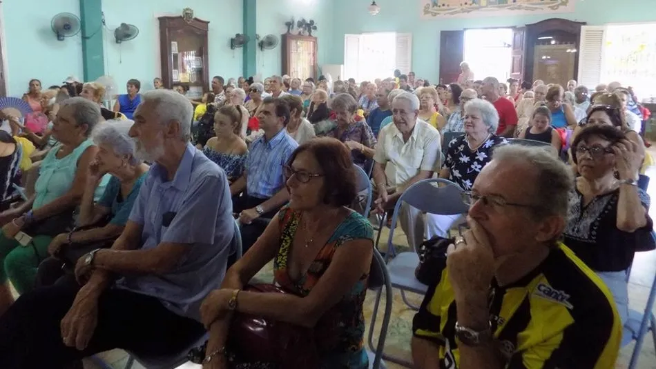 Unas 200 personas acudieron en La Habana a los actos en honor a San Roque / FOTOS: CLUB VILLARINO
