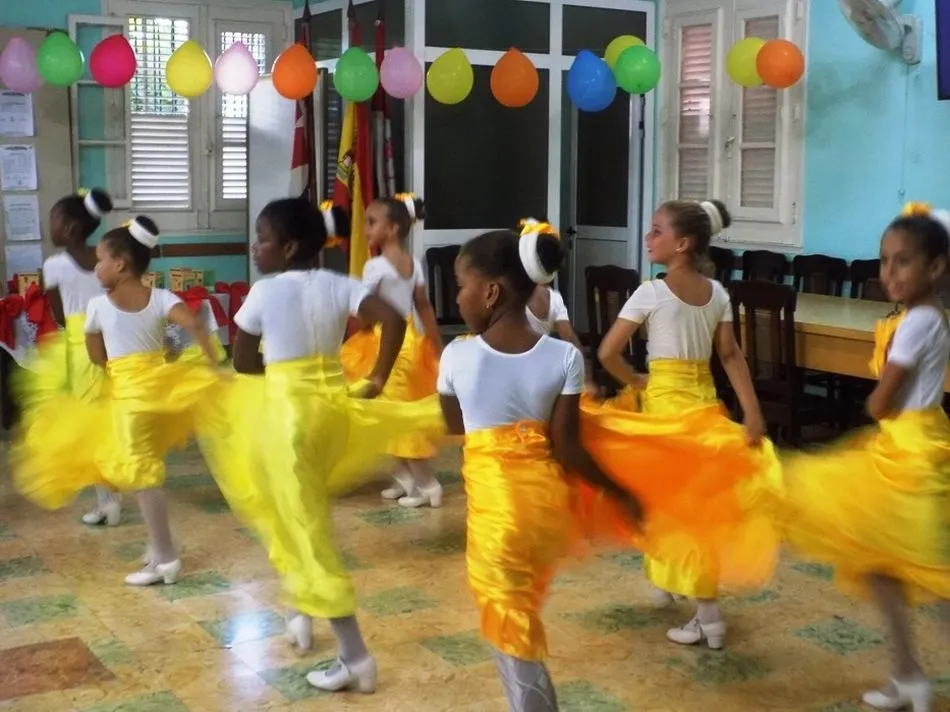 Foto 6 - Alrededor de 200 personas celebran la festividad de San Roque en el Club Villarino en La Habana  