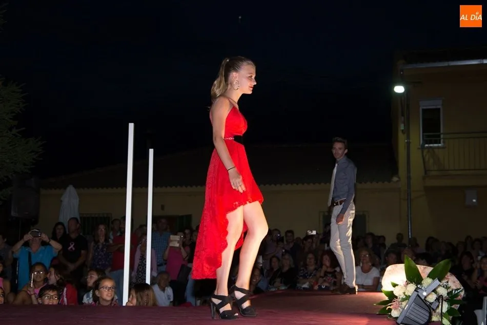 Foto 10 - Pasarela de valent&iacute;a contra el c&aacute;ncer y las drogas