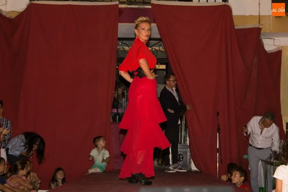 Foto 5 - Pasarela de valent&iacute;a contra el c&aacute;ncer y las drogas