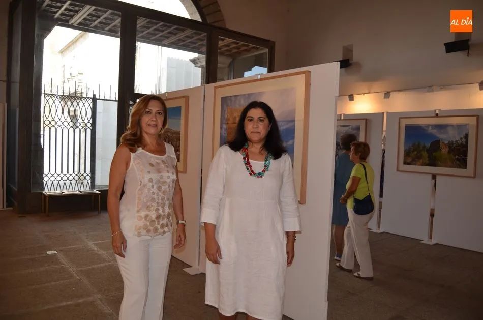 Foto 2 - Inaugurada en el &aacute;bside de San Gil la exposici&oacute;n &lsquo;Huellas de las Arribes&rsquo;  