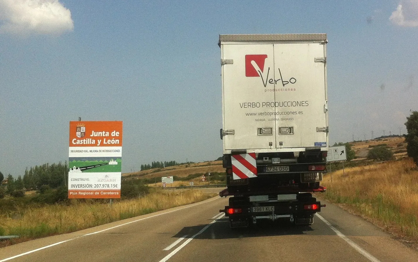 Una avería en el camión de la compañía no detuvo la actuación por la tarde/Foto: Adrián Martín