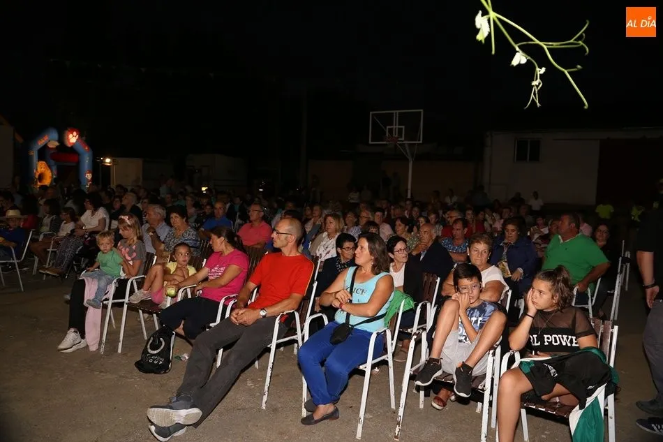 Foto 5 - Juan Pedro Melgar abre las fiestas de San Bartolom&eacute;