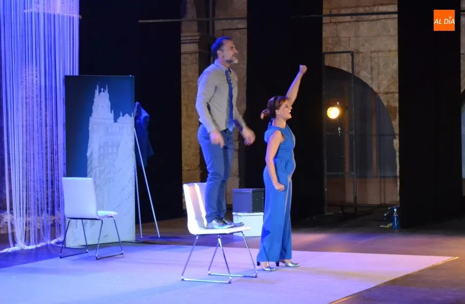 Foto 4 - Los Absurdos Teatro debutan en la Feria con un detallado tratado sobre &lsquo;la gente&rsquo;  