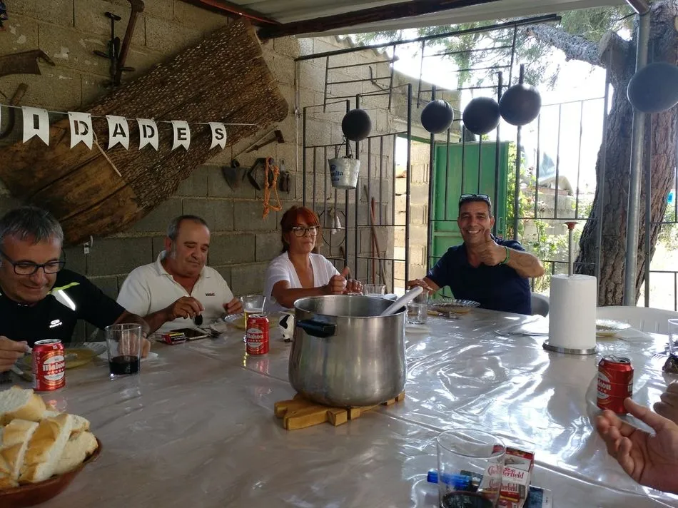 Foto 5 - Buena comida y diversi&oacute;n para celebrar el cumplea&ntilde;os de Manolo en Vitigudino  