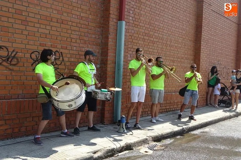 Foto 4 - Comienzan las fiestas con un parque acu&aacute;tico terrestre  