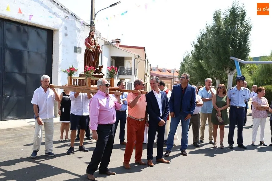 Foto 10 - Huerta rinde honores a San Bartolom&eacute; en el d&iacute;a grande de las fiestas  
